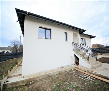 casa-vila-de-vanzare-popas-pacurari-valea-lupului