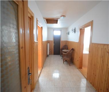 casa-7-camere-de-vanzare-zona-popas -acurari-valea-lupului