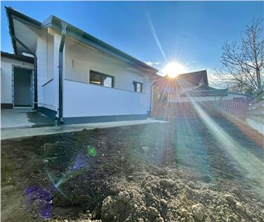 casa-tip-duplex-parter-valea-adanca-miroslava-teren-350-incalzire-in-pardoseala-gradinita-vila