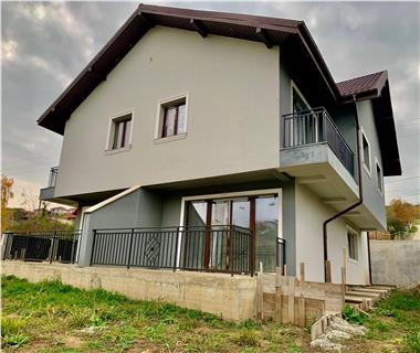 vila4camere-buciumvisani-finsaje-lux-priveliste-dressing-tripan-izolat-luminos-design-rafinat-teren