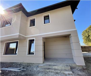 casa-vila-de-vanzare-miroslava-iasi-valea-ursului-vorovesti-pont-oferta