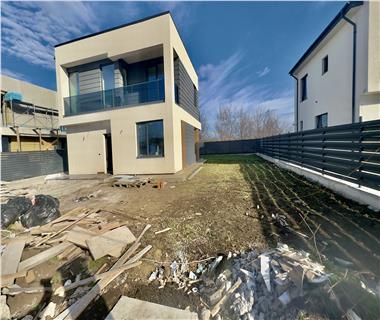 casa de vânzare Valea Ursului-Miroslava